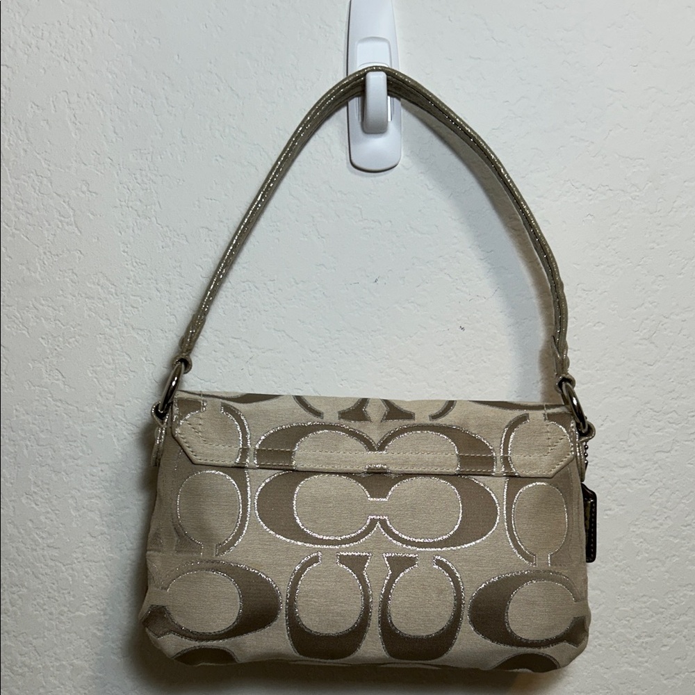 Coach Beige and silver sparkle  Signature Shoulder Bag - Picture 4 of 13